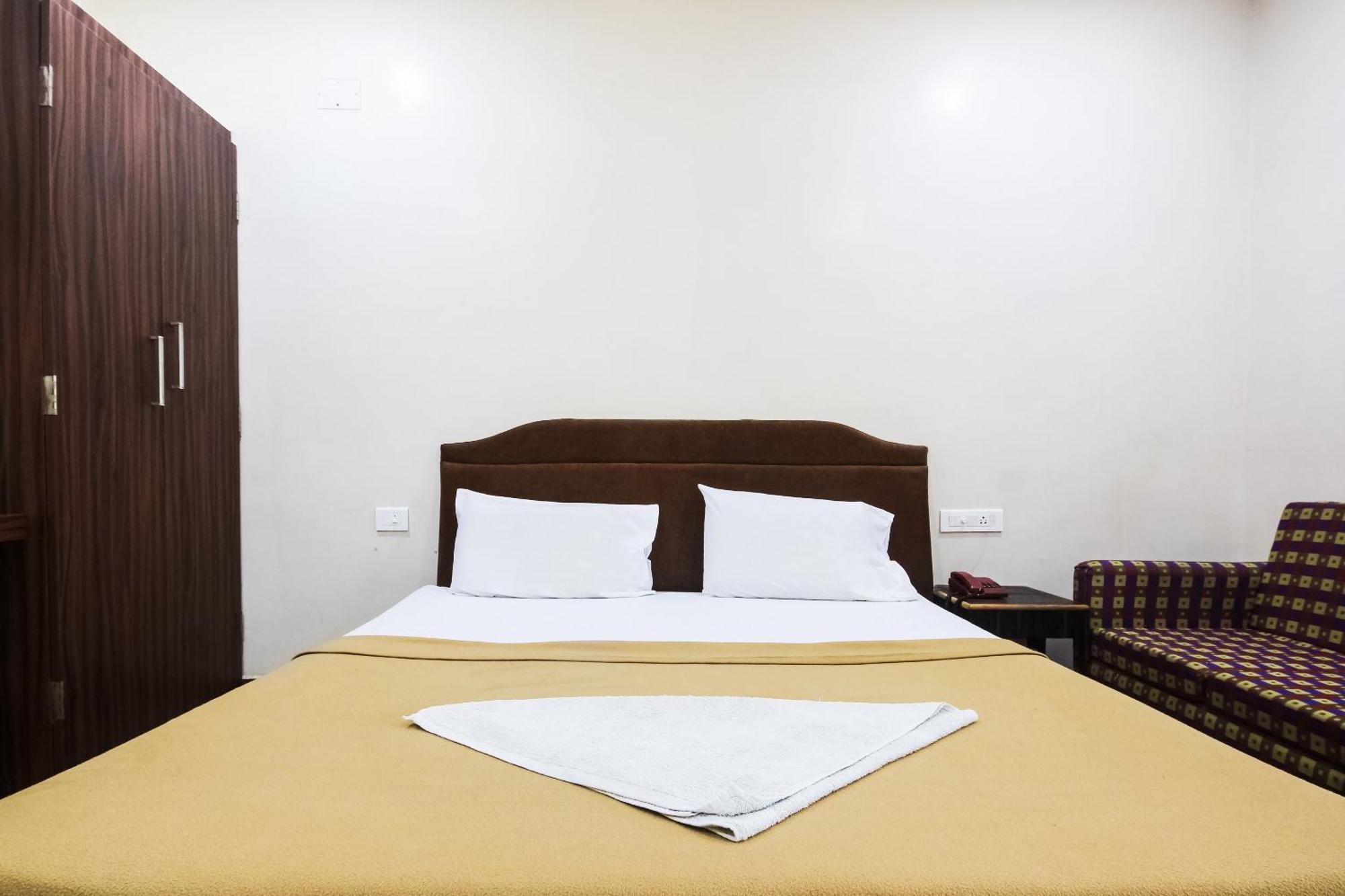 Hotel O Lk Residency Tindivanam Exterior photo